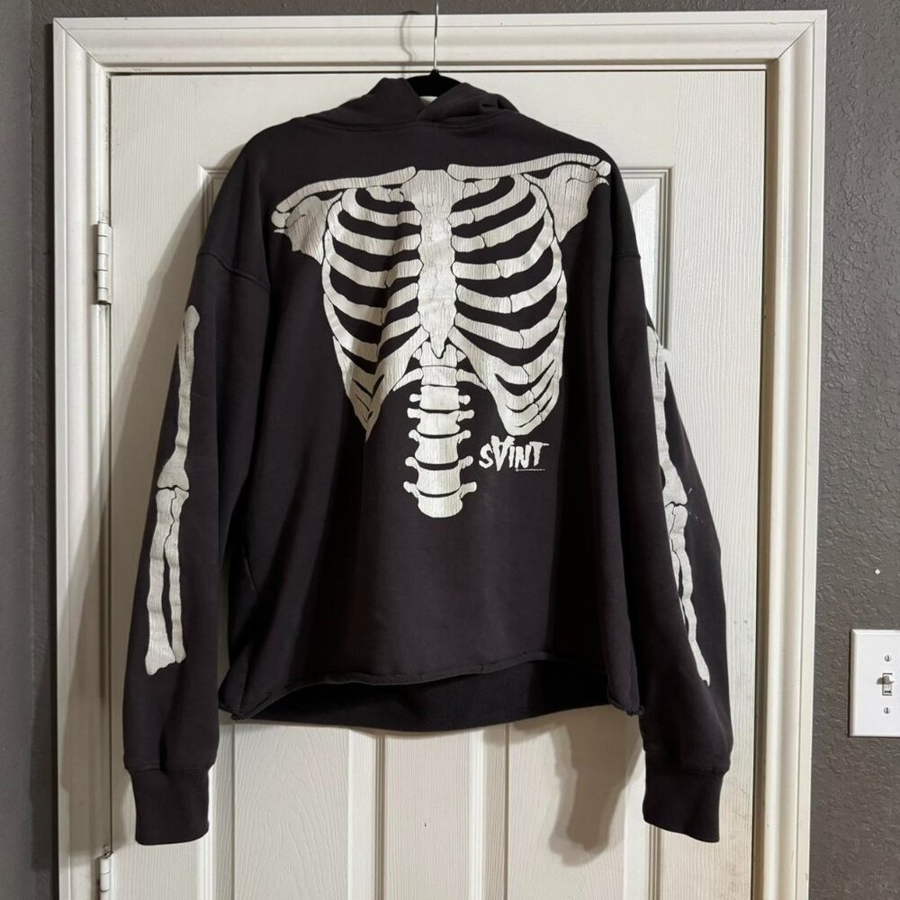 Saint Michael x Vlone Bone Black/Gray Cropped Hoodie